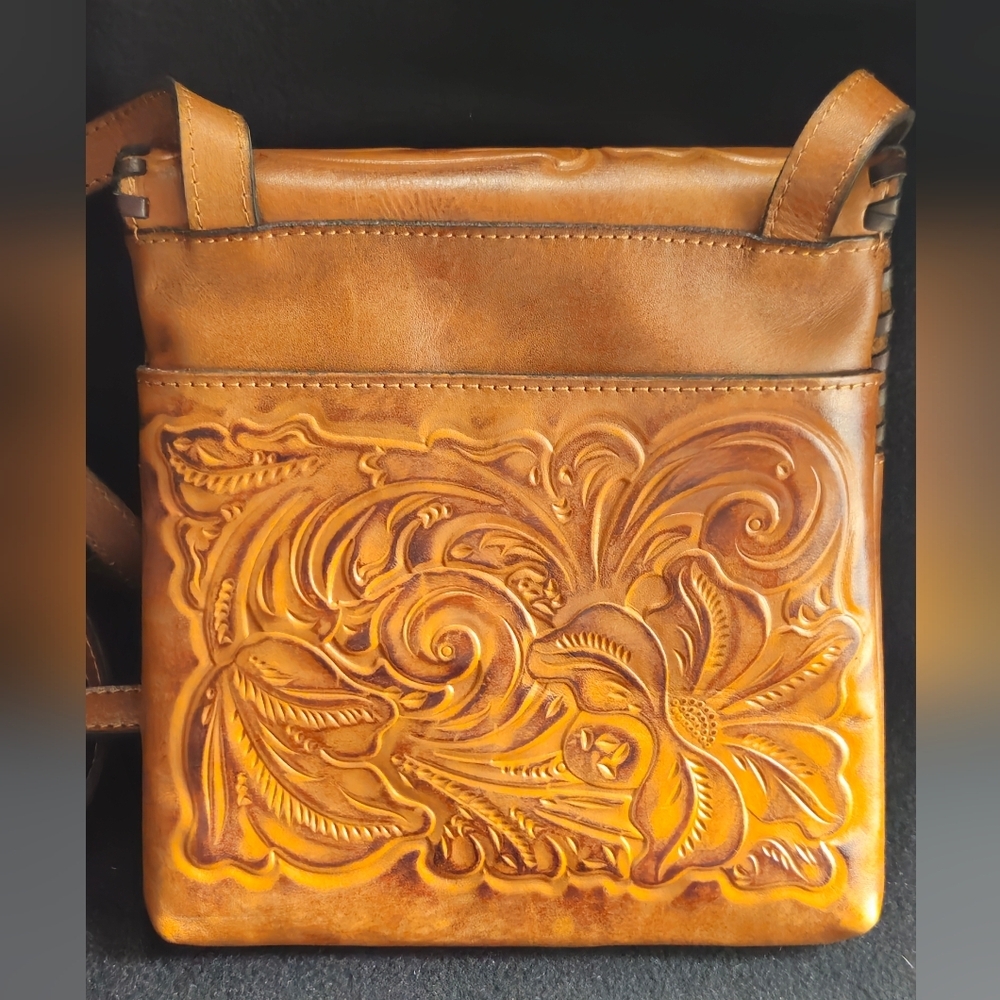 Patricia Nash Granada Warm Brown Tooled Leather Floral Embossed Crossbody Bag - Picture 4 of 11